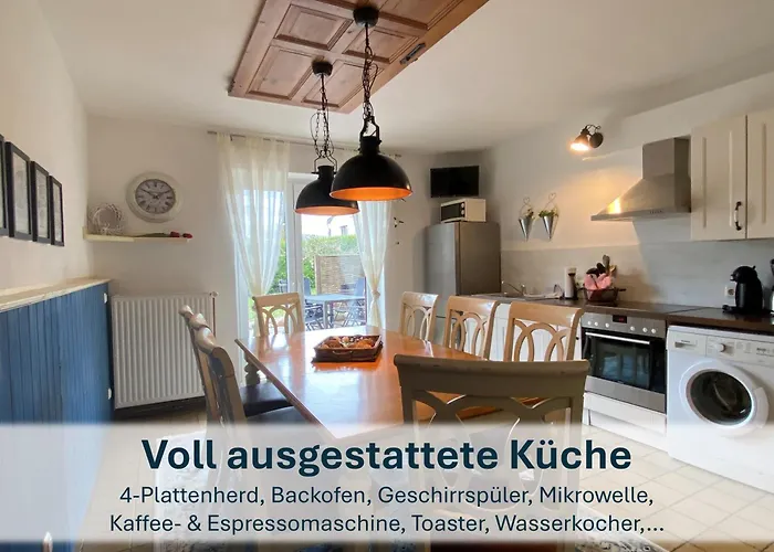 Mit Reetdach Gerdi *